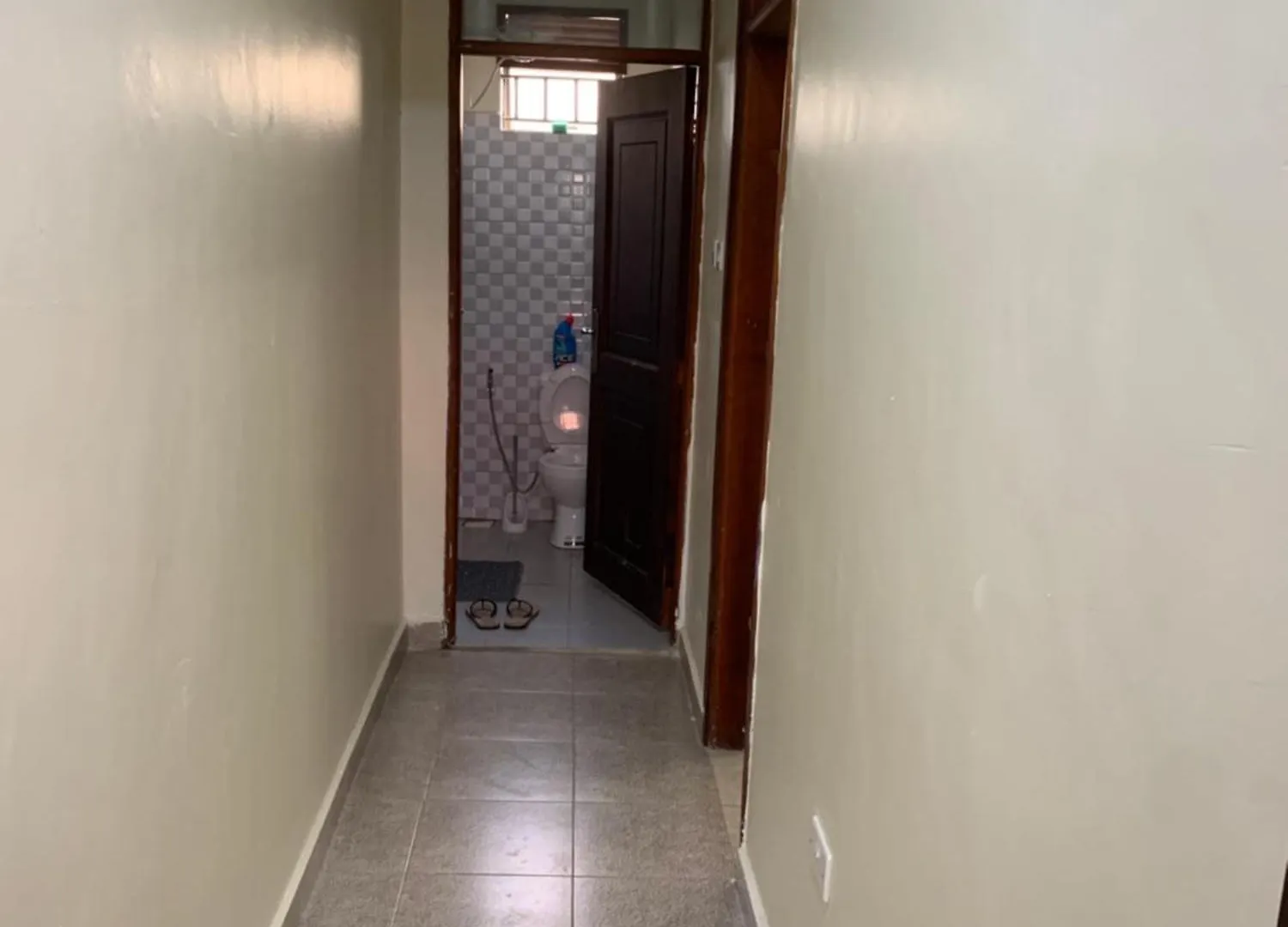 קמפאלה Miniluxe Bukoto 1 Bedroom Apartment 0*,